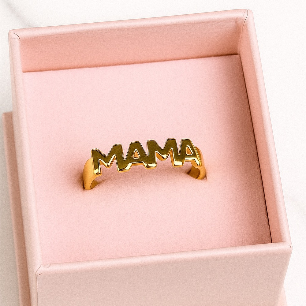 Gold 'MAMA' Ring